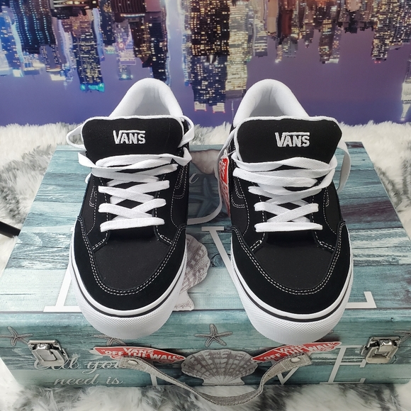 Vans Bearcats black and white - Picture 12 of 12